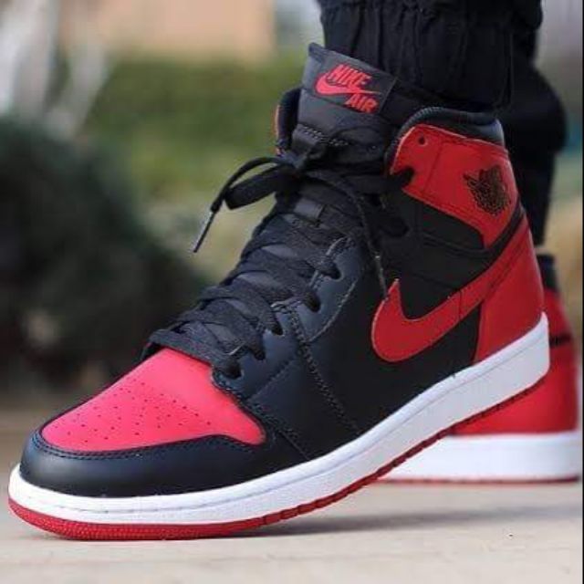 Jordan 1 retro og bred discount
