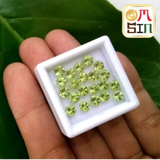 a018-4-มิล-1เม็ด-กลม-พลอยเพอริดอทแท้-peridot-natural-ก้นเพชร-พลอยสด-ธรรมชาติแท้-ไม่ผ่านการเผา