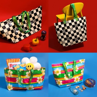 ภาพหน้าปกสินค้า( พร้อมส่ง ) Wiggle Wiggle Tarpaulin Bag มี 2 ขนาด ที่เกี่ยวข้อง