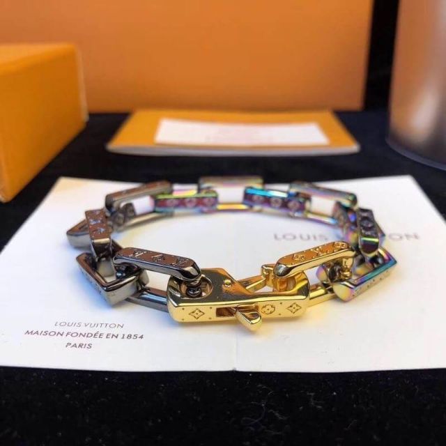 ข้อมือ-new-louis-vuitton-bracelet-2019