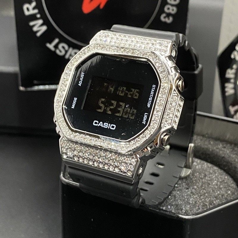 นาฬิกา-casio-มีเพชรรอบวงมีไฟแบล็คไลท์แถมกล่อง-casio-ฟรี