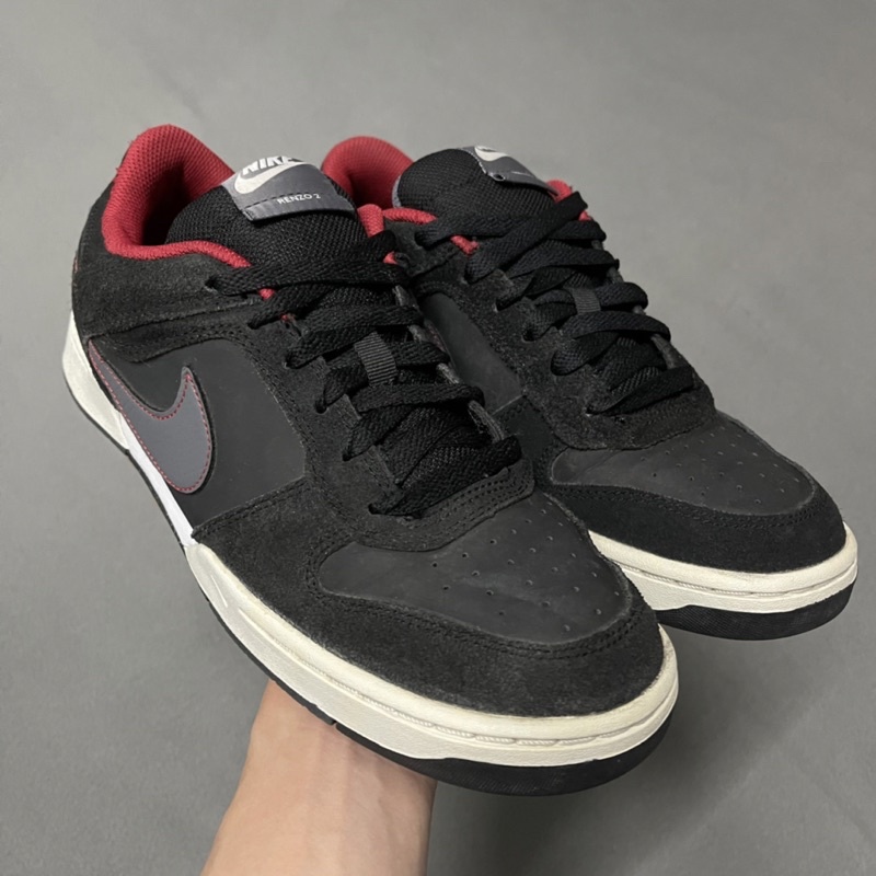 nike renzo