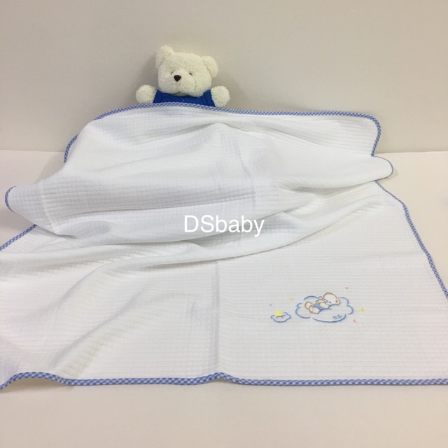d-s-ผ้าห่มดีเอส-รุ่นผ้ายืดทอลายตาราง-ปักลายหมีก้อนเมฆ-baby-blanket-checked-cotton-spandex-fluffy-bear-embroider