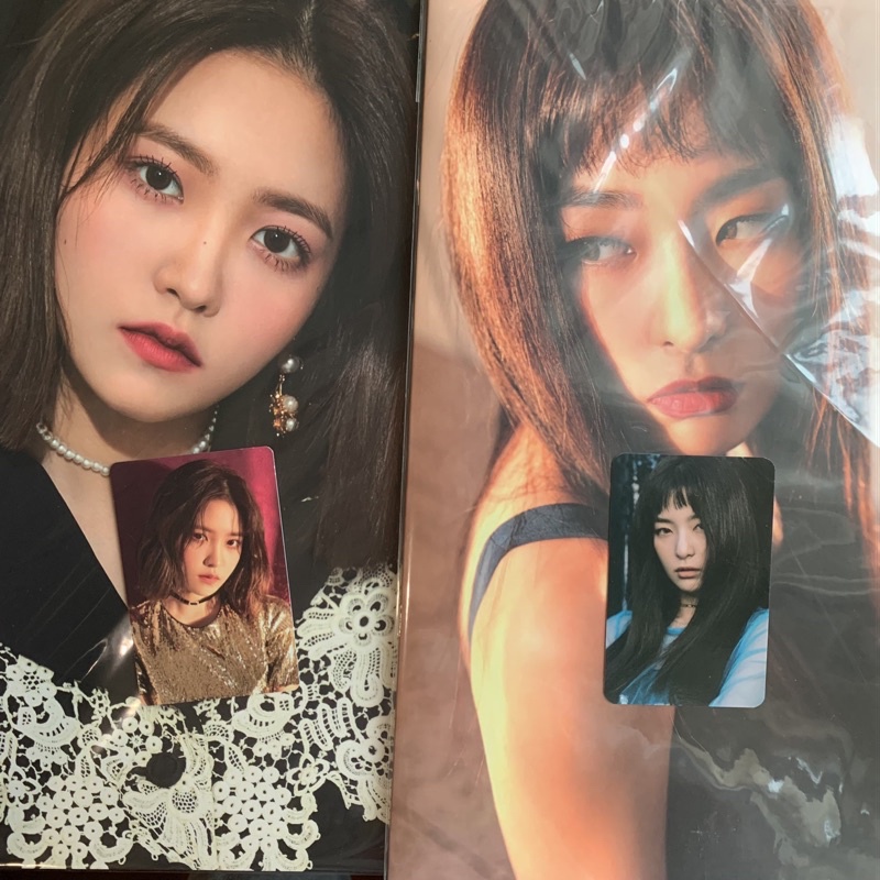 Peek a Boo Paper Folder + Photo Card (Seulgi) Shopee Thailand
