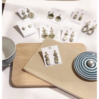 ต่างหูแฟชั่น ต่างหูวินเทจ Handmade Earring (สี Olive Green)