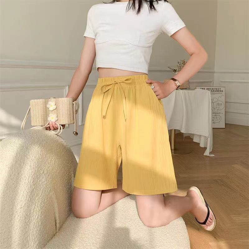ภาพสินค้ารหัส CC001 กางเกงผู้หญิง กางเกงขาสั้น ผ้าลินิน ผสมผ้าฝ้าย 3 ส่วน สไตล์เกาหลี ใส่สบาย ขากว้าง สีพื้น มีกระเป๋า 2 ข้าง จากร้าน costume_shop บน Shopee ภาพที่ 3