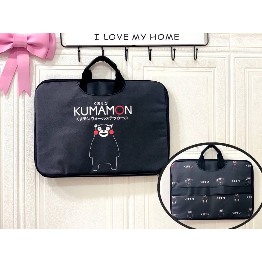 KUMAMON B กระเป๋าโน๊ตบุ๊ค กระเป๋าNOTEBOOK งานหนังPU บุนื่ม มีช่่องแบ่ง ...