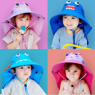 ภาพหน้าปกสินค้าหมวกกันแดดเด็ก3D ปีกกว้าง กันแดด UPF50+ มีนกหวีดเป่าได้จริง ที่เกี่ยวข้อง