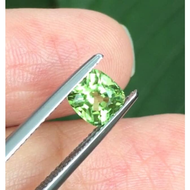 พลอยเพอริดอท-peridot-นน1-22กะรัต