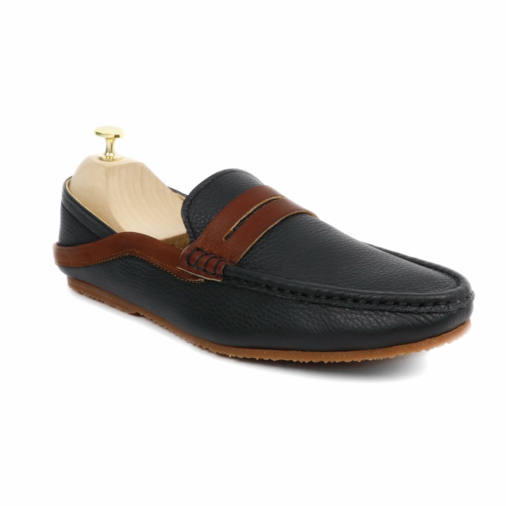 ราคาและรีวิวBROWN STONE Libero Loafer Brown Strike Wrinkle Soft Black & Brown