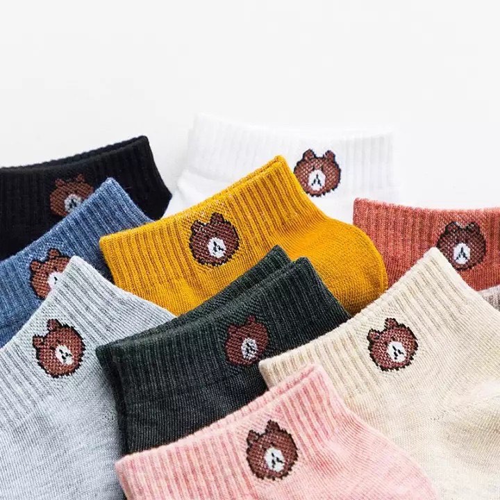 ภาพสินค้าเลือกสีได้ ถุงเท้าลายหมี/ผลไม้/แมว ซื้อ 10 คู่(แถมถุงหมี) ถุงเท้าข้อสั้น น่ารักๆ TT002 จากร้าน chic_chic9988 บน Shopee ภาพที่ 1