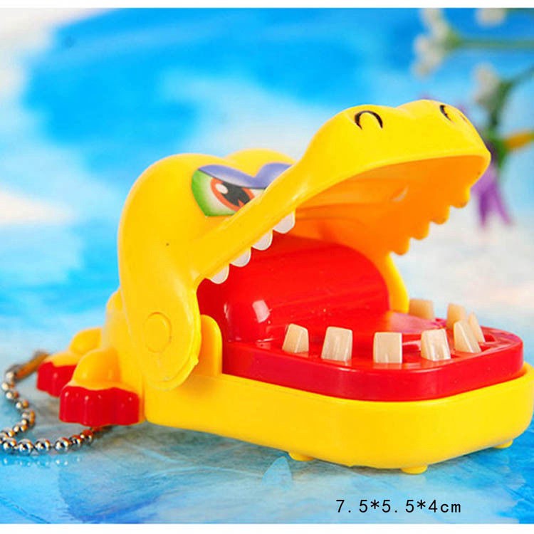 fun-large-crocodile-mouth-dentist-bite-finger-pocket-toys-bag-strap-key-chains