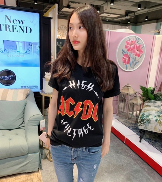 hot-sale-เสื้อ-acdc-ส่งฟรี-เท่-ใส่เข้ากับชุดง่าย-ราคาถูกมาก-พร้อมส่ง