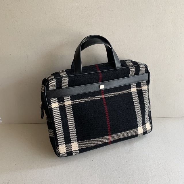 Burberry laptop bag Shopee Thailand