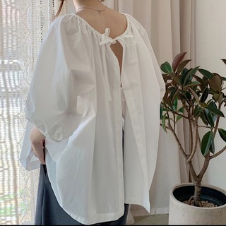 พร้อมส่ง 💫 simple minimal shirt C1246  เสื้อครอปยาวผูกหลัง เสื้อครอปคอกลม มี 3 สี ขาว  กรม เขียวมิ้น