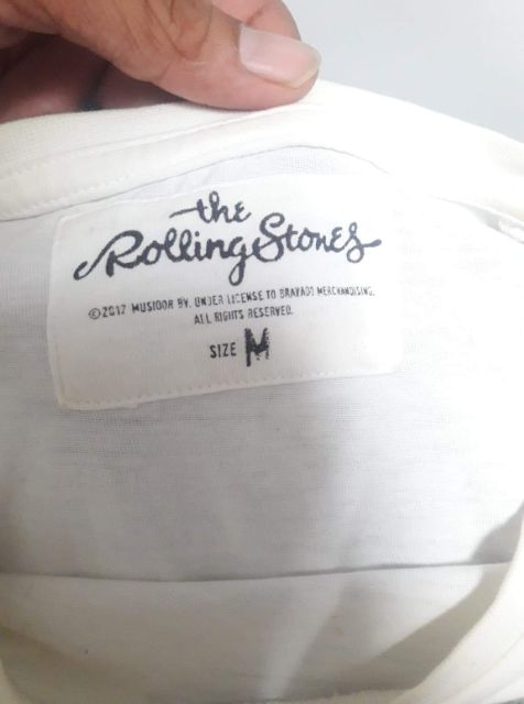 เสื้อ-the-rolling-stone-วงดังสกรีนสวยๆ-งานสะสมได้เลยหายากสภาพนี้-เท่ห์-เด็ด-ใหม่ๆ-10-10-สวยๆ-โดนๆ-คัดเด็ดๆมาราคาถูกๆ