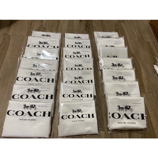 สินค้า พร้อมส่ง แท้ 🇺🇸💯% New Coach ถุงผ้า มีหลายขนาดค่ะ ถุงผ้าแบรนดฺ์เนม แท้ 100 %