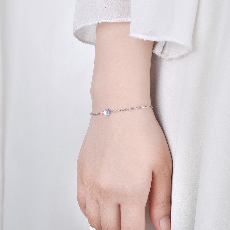 สร้อยข้อมือ-ประดับลูกปัด-หินมูนสโตน-รูปหัวใจ-สามารถปรับได้-สไตล์เกาหลี