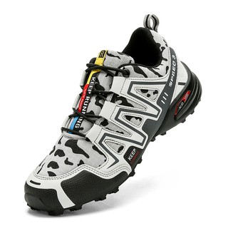 ภาพหน้าปกสินค้าTrekking Shoes For Men Hiking Shoes For Men Solomon Shoes Size 39-47 ที่เกี่ยวข้อง