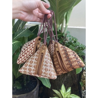 กระเป๋าสาน ทรงสามเหลี่ยม (ทรงบ๊ะจ่าง) woven cute bag