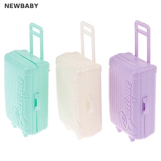 ภาพหน้าปกสินค้าNewbaby กระเป๋าเดินทางพลาสติก ขนาดเล็ก อุปกรณ์เสริม สําหรับบ้านตุ๊กตา 1 ชิ้น ที่เกี่ยวข้อง