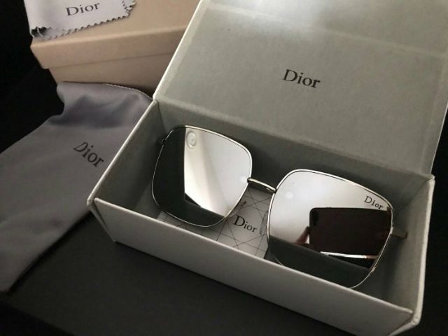 เเว่นตา-dior-ขายดีมาก-จะหมดเเล้วน้าารีบเล้ยย