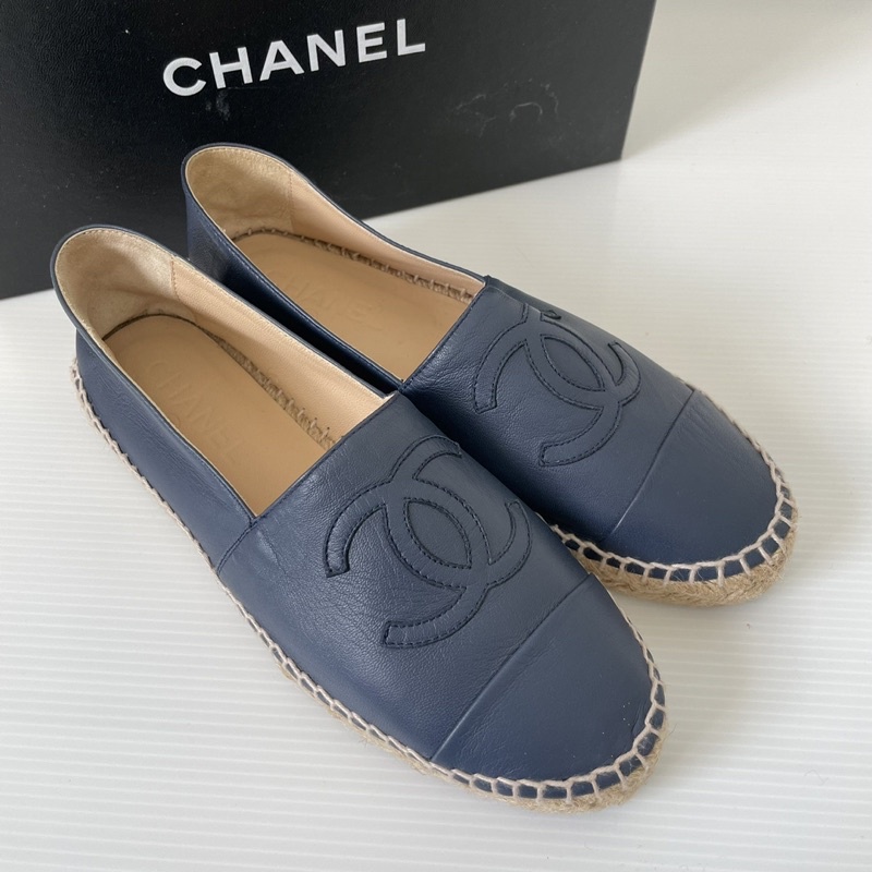 kept-unused-chanel-espadrilles-size37