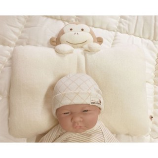 John N Tree Organic  - Baby Protective Pillow - หมอนหลุมออร์เเกนิค หมอนหัวทุย หมอนกันหัวเเบน หมอนหัวสวย Peekaboo Monkey