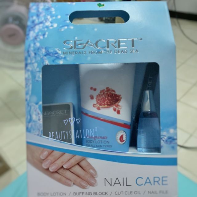 Seacret nail care (body lotion, buffing block, cuticle oil, nail file