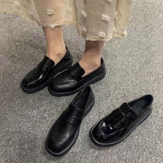 สินค้า 💕รองเท้าผู้หญิง รองเท้าหนังแฟชั่น 𝐿𝑂𝐴𝐹𝐸𝑅𝑆 สีดำหนา-ส้นรองเท้าเดียวผู้หญิง รองเท้าหนังขนาดเล็กภาษาอังกฤษลมหนึ่