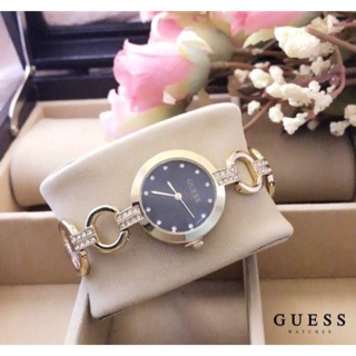 นาฬิกาข้อมือ Guess