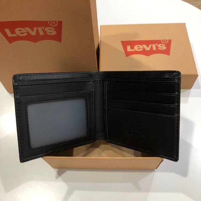 levi-s-short-wallet