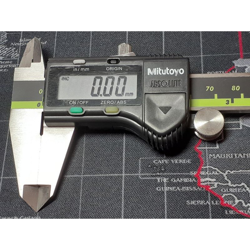 เวอร์ฺเนียดิจิตอล-digital-caliper-vernier-digital-mitutoyo-series-500-รูปจริง