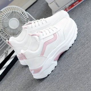 ภาพขนาดย่อของสินค้ารองเท้าผ้าใบสีขาวแพลตฟอร์มหนังพื้นรองเท้าระบายอากาศรองเท้าผ้าใบมัลติฟังก์ชั่น
