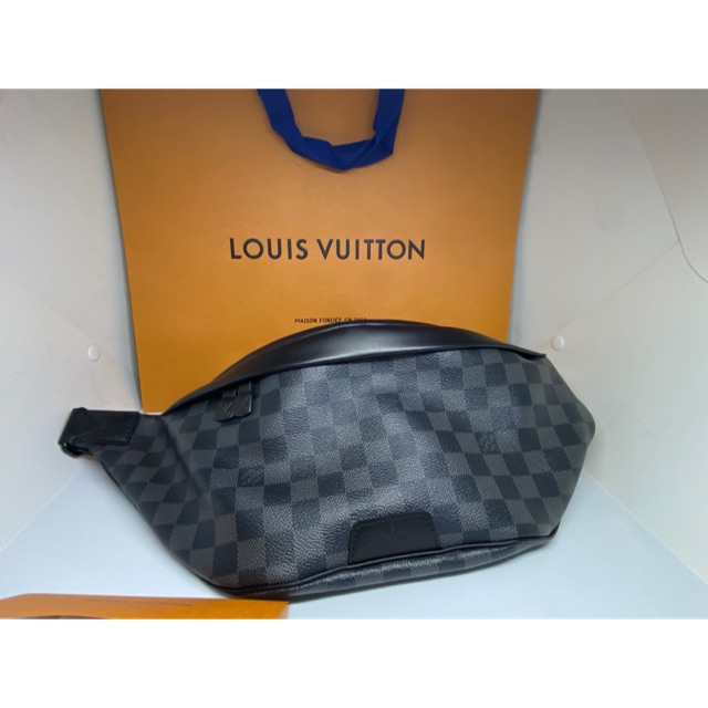 Louis Vuitton Damier Graphite Discovery Bumbag N40187