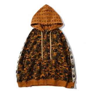 ภาพหน้าปกสินค้าM XL​ พร้อมส่งBAPE X M CM camouflage sports sweater jacket ที่เกี่ยวข้อง