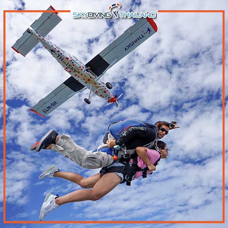 skydive-pattaya-jump-video-photo-กระโดดร่ม-gold-package