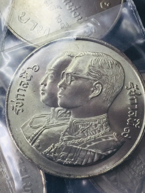 เหรียญสะสม-เหรียญที่ระลึก-10-บาท-วาระ-72-ปี-สหกรณ์แห่งชาติ-หายากมาก-ไม่ผ่านใช้-unc-ผิวเดิมๆ-สวยๆ