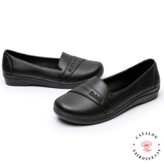 ภาพขนาดย่อของภาพหน้าปกสินค้าCatalog shoes รองเท้าคัชชูผู้หญิง สีดำล้วน พื้นลายตาราง เบอร์ 36-41 จากร้าน catalog2acc บน Shopee