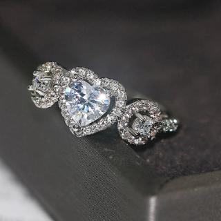 สินค้า ZHOUYANG แต่งงานแหวนหมั้นสำหรับผู้หญิงโรแมนติก หวาน หัวใจ แหวนเพชร สีเงินของขวัญเครื่องประดับแฟชั่น R501