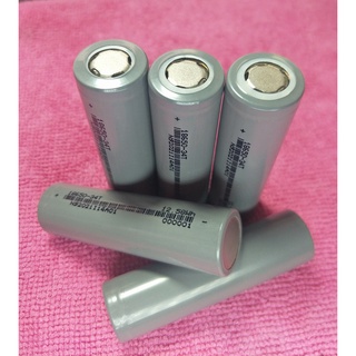 ภาพขนาดย่อของภาพหน้าปกสินค้า18650 แบตเตอรี่ 3.7V 3200mAh(เทา) 5ก้อน จากร้าน wascharapong บน Shopee