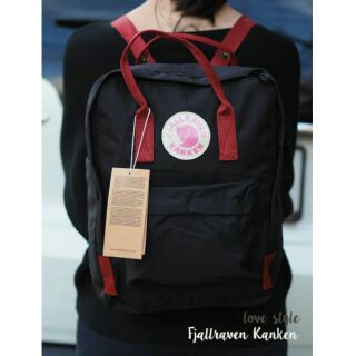 กระเป๋าเป้ Fjallraven Kanken รุ่นคลาสสิค