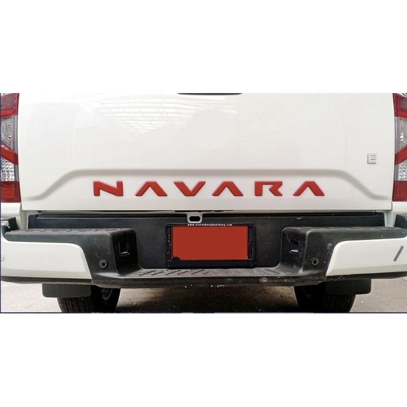 โลโก้แดง-ติดท้ายกระบะ-nissan-navara-2021-ปี-2022-ปี-2023