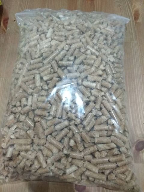 ภาพหน้าปกสินค้าMayl ขี้เลื่อยอัดเม็ด ขนาด 3 kg. จากร้าน kesarat บน Shopee