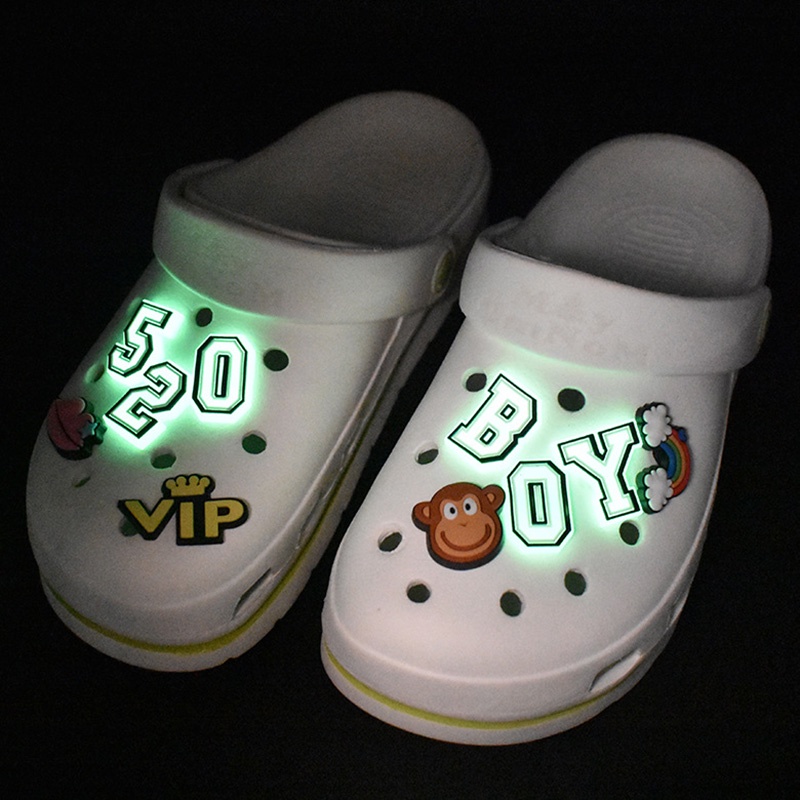 ภาพสินค้าJibbitz Bad bunny 1pcs การ์ตูน จะเรืองแสง Shoe Charms น่ารัก Pin Crocs decorate รองเท้า ตัวอักษรภาษาอังกฤษ decoration รองเท้าแตะ Aceessories diy ถอดได้ การ์ตูน ของขวัญสำหรับเด็ก จากร้าน ljlstore.th บน Shopee ภาพที่ 1