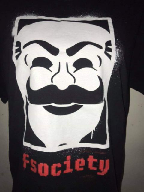 เสื้อ-mr-robot-สวยๆ-โดนๆ-คัดเด็ดๆมาราคาถูกๆ