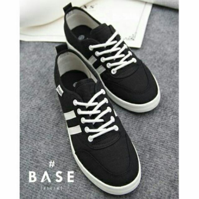 ลดเท่าทุนสองคู่สุดท้าย-base-shoes-แบบขายดี