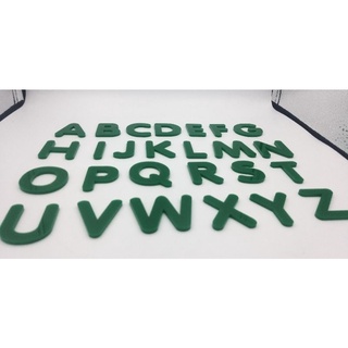 ตัวอักษรอังกฤษ acrylic สีเขียวสูง 4 cm.(มีให้เลือกA-Z)
