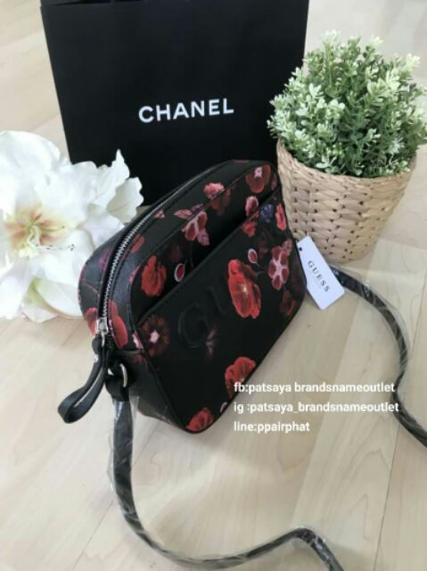 พร้อมส่ง-guess-halley-top-zip-crossbody-bag-2018แท้-outlet-กระเป๋าสะพายรุ่นใหม่ล่าสุดทรงเหลี่ยมหนัง