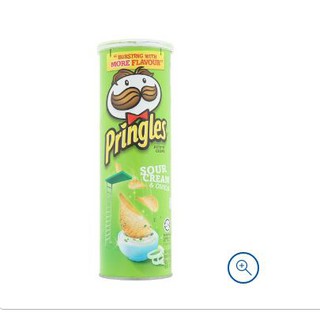 Pringles Sour Cream &amp; Onion มันฝรั่งอบกรอบ 110 กรัม